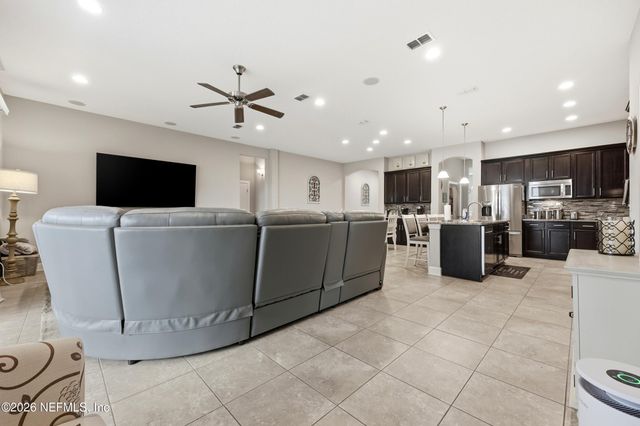 2004 WEDGE Court, Green Cove Springs, FL 32043