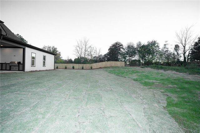 2275 Dr Bramblett Road, Cumming, GA 30028