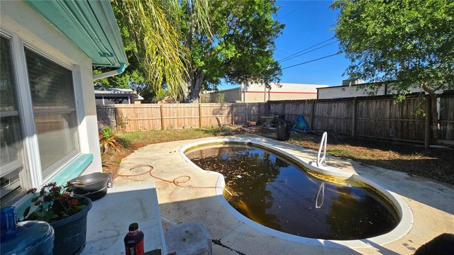 2221 EUCLID CIRCLE S, Clearwater, FL 33764