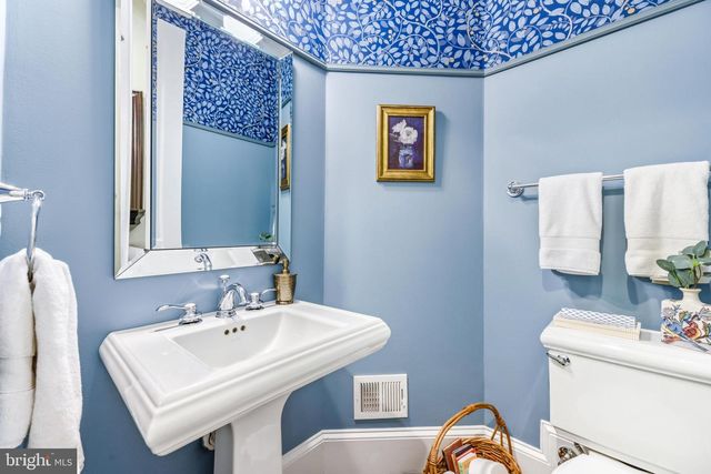12522 ANSIN CIRCLE DR, Potomac, MD 20854