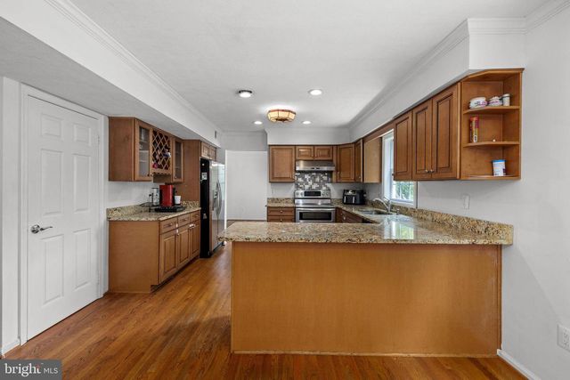8321 TERRA GRANDE AVE, Springfield, VA 22153