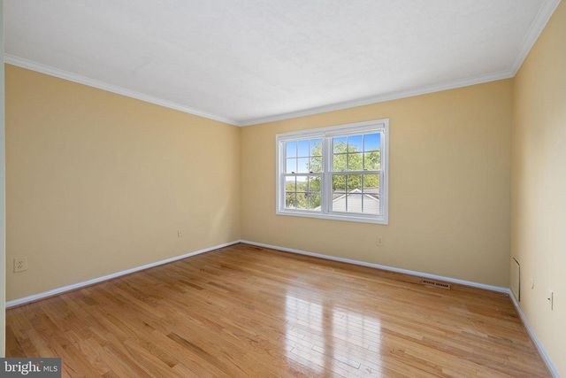 8321 TERRA GRANDE AVE, Springfield, VA 22153