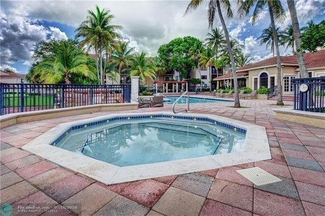9088 W Atlantic Boulevard 523, Coral Springs, FL 33071