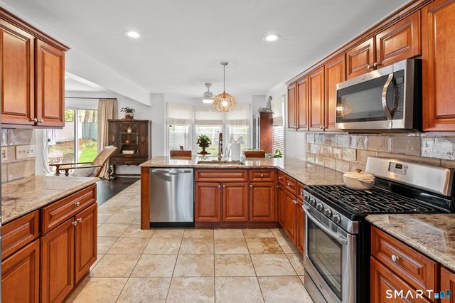 45 Maybrook Road, Waterbury, CT 06708