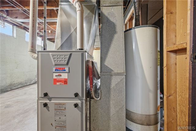 4373 East Frontier Drive, Hamburg, NY 14219