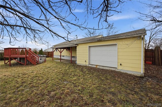 4373 East Frontier Drive, Hamburg, NY 14219