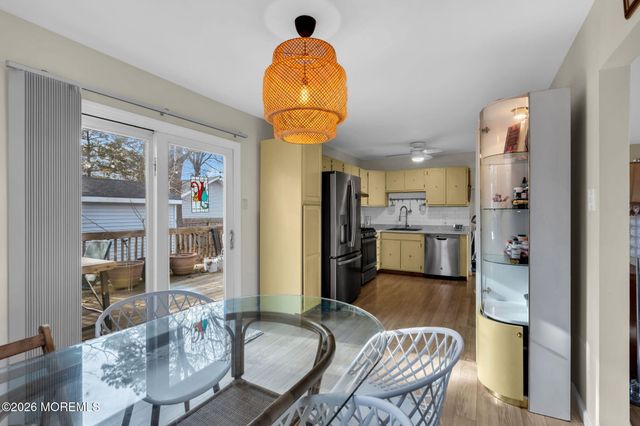 152 Forepeak Avenue, Beachwood, NJ 08722