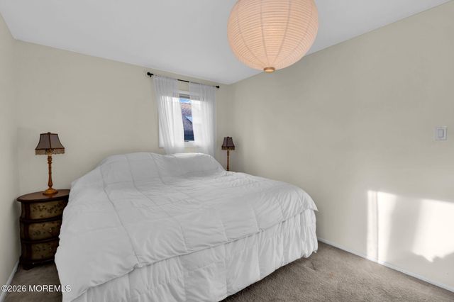 152 Forepeak Avenue, Beachwood, NJ 08722