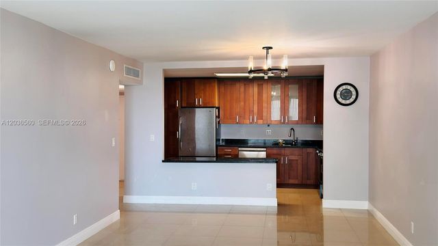19390 Collins Ave 624, Sunny Isles Beach, FL 33160