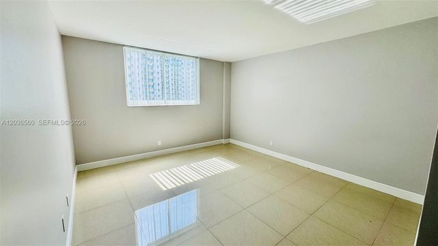19390 Collins Ave 624, Sunny Isles Beach, FL 33160