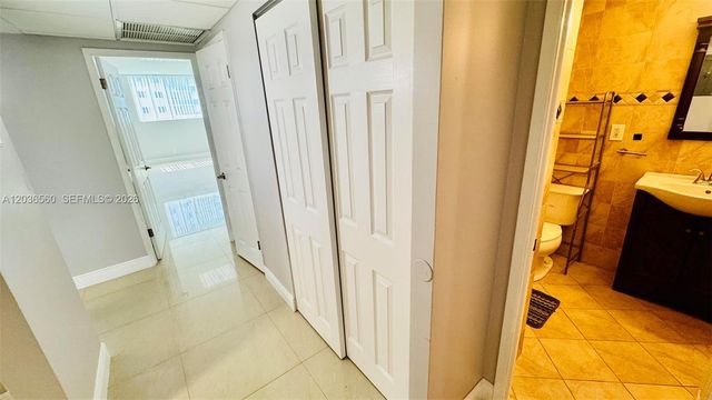19390 Collins Ave 624, Sunny Isles Beach, FL 33160