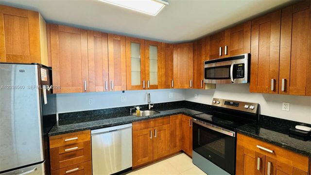 19390 Collins Ave 624, Sunny Isles Beach, FL 33160
