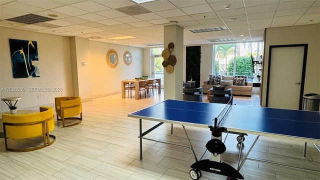 19390 Collins Ave 624, Sunny Isles Beach, FL 33160