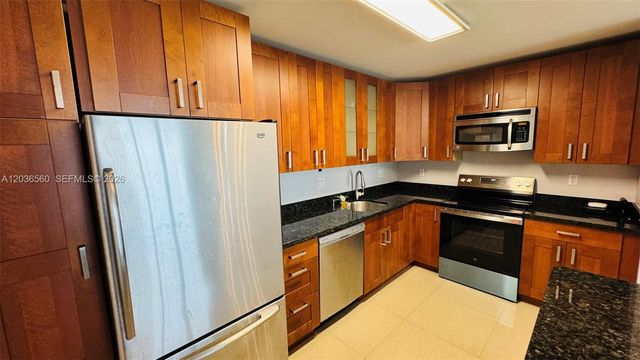 19390 Collins Ave 624, Sunny Isles Beach, FL 33160