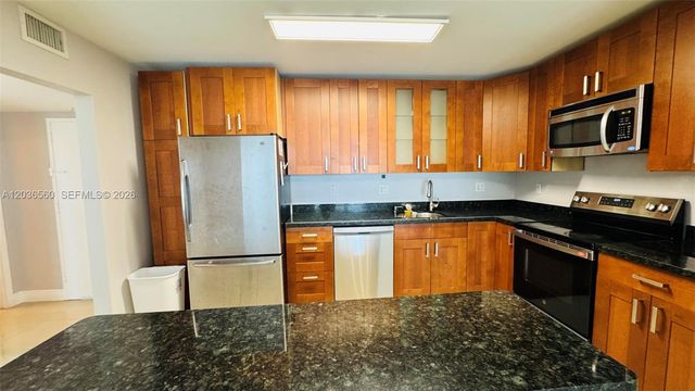 19390 Collins Ave 624, Sunny Isles Beach, FL 33160