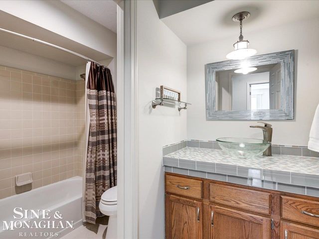 1715 River Rd. 39 Road, St Clair Twp, MI 48079