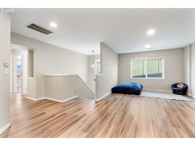 16270 Se JASPER Dr, Damascus, OR 97089