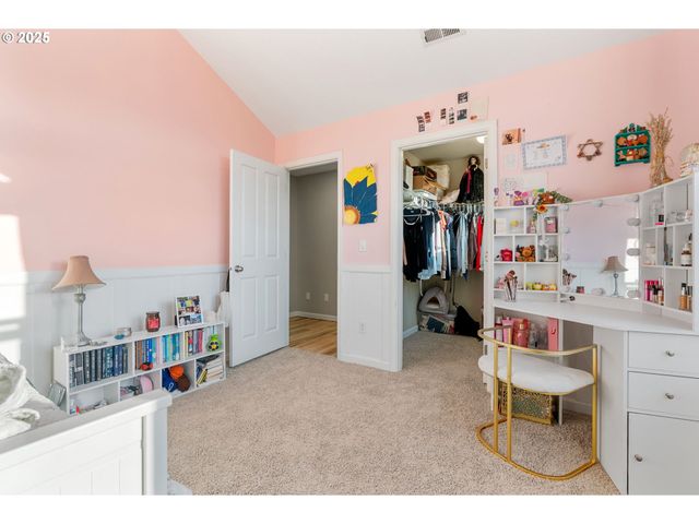 16270 Se JASPER Dr, Damascus, OR 97089