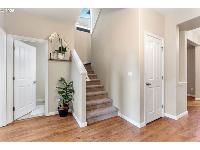 16270 Se JASPER Dr, Damascus, OR 97089