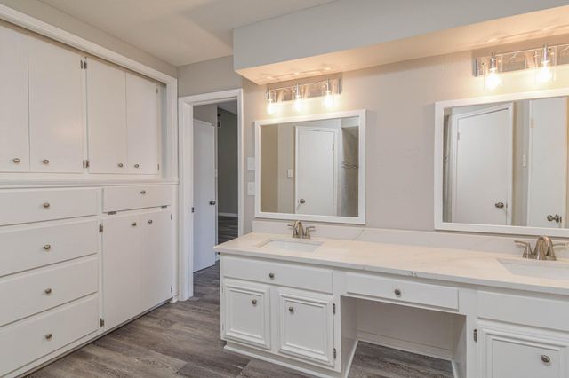 3030 Misty Park Drive, Houston, TX 77082