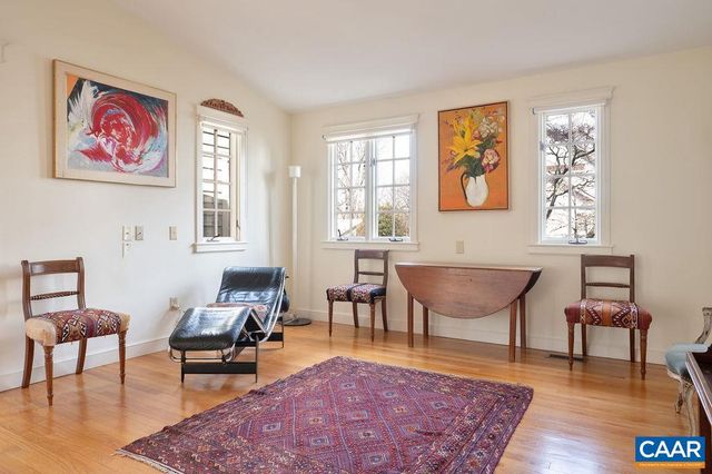 907 COTTAGE LN, Charlottesville, VA 22903