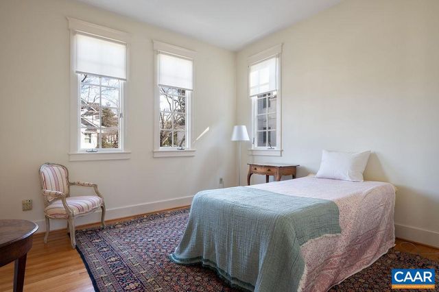 907 COTTAGE LN, Charlottesville, VA 22903