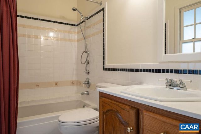 907 COTTAGE LN, Charlottesville, VA 22903