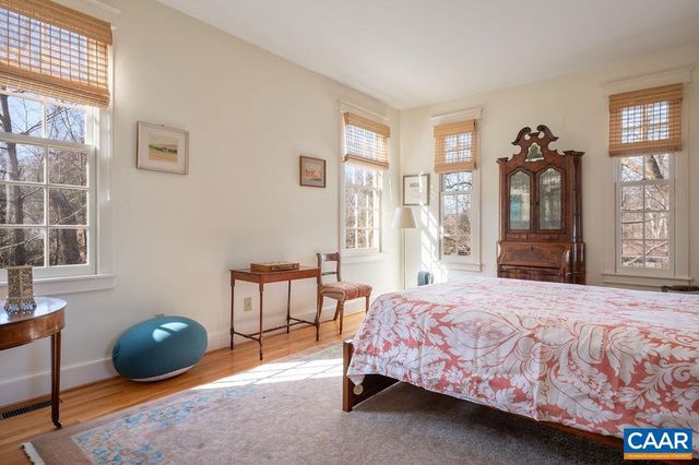 907 COTTAGE LN, Charlottesville, VA 22903