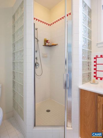 907 COTTAGE LN, Charlottesville, VA 22903