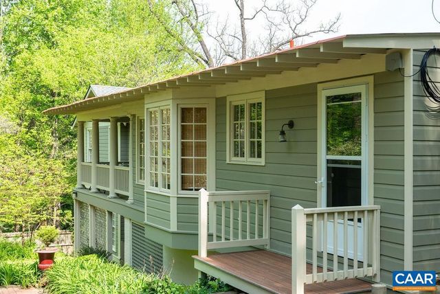 907 COTTAGE LN, Charlottesville, VA 22903