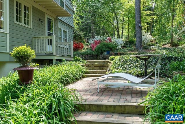 907 COTTAGE LN, Charlottesville, VA 22903