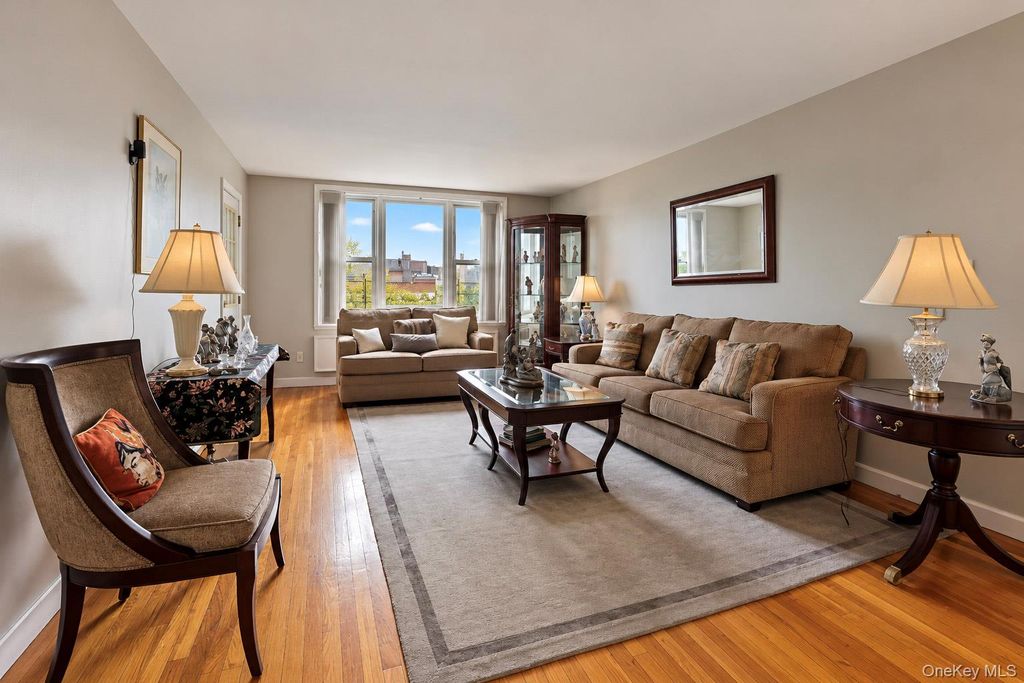 2750 Johnson Avenue 6J, Bronx, NY 10463 — photo 2