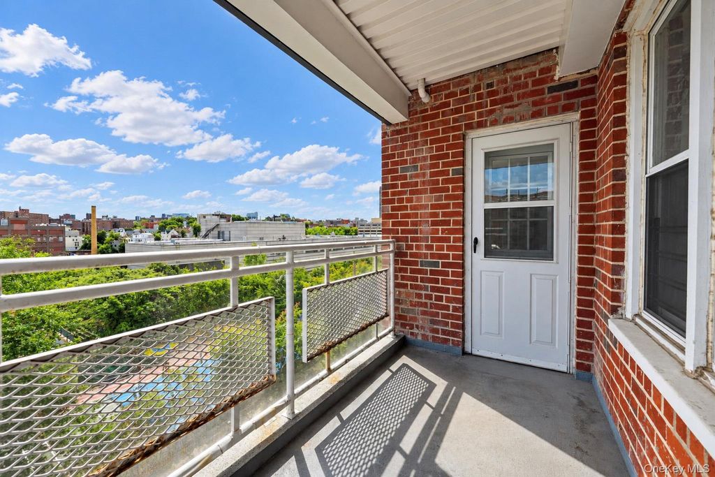 2750 Johnson Avenue 6J, Bronx, NY 10463 — photo 5