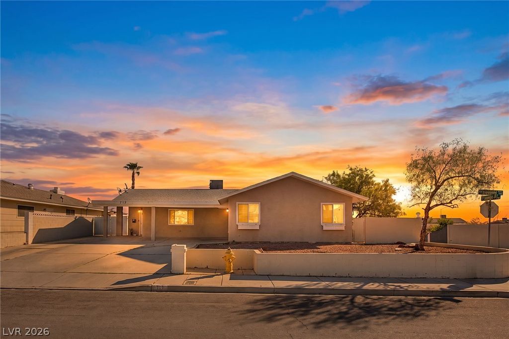 713 Vincent Way, Las Vegas, NV 89145 — exterior