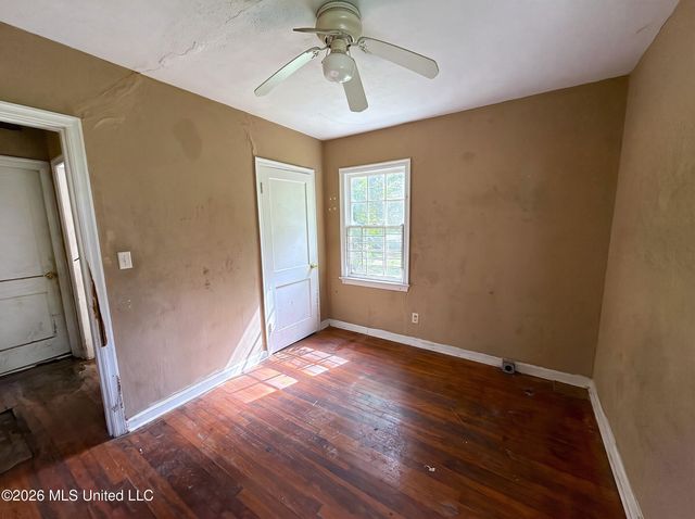 2032 Willow Way, Jackson, MS 39204