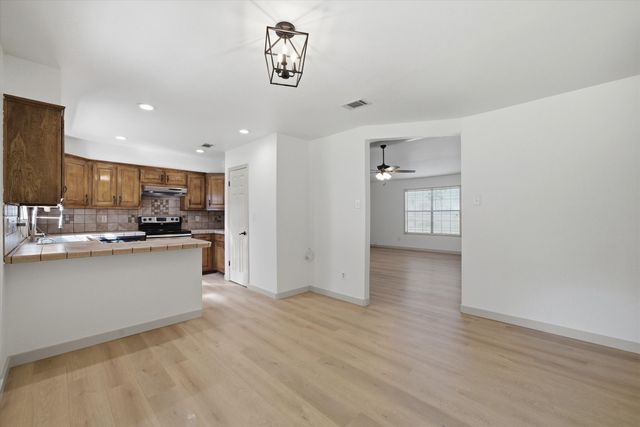 3360 FM 1805, Van, TX 75790