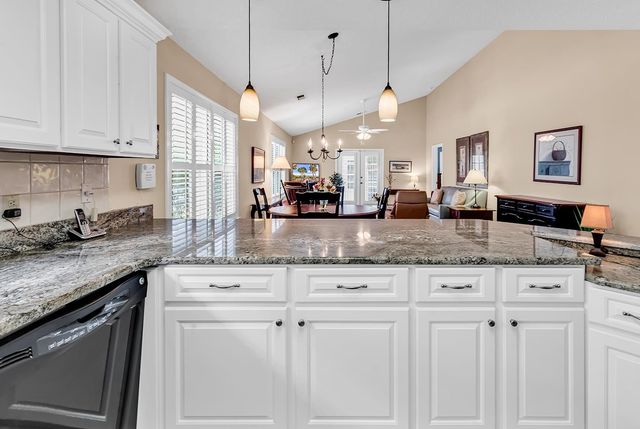 728 7th Ave. S, Surfside Beach, SC 29575