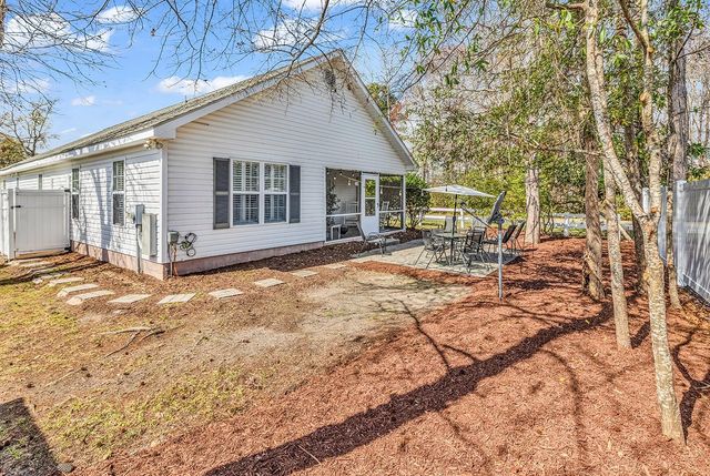 728 7th Ave. S, Surfside Beach, SC 29575