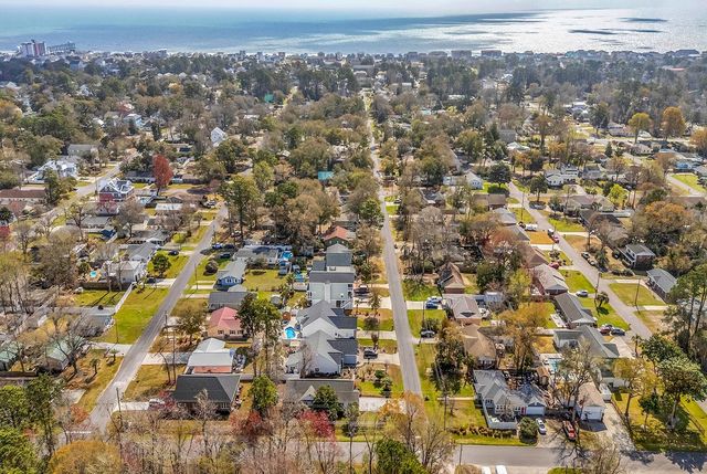 728 7th Ave. S, Surfside Beach, SC 29575