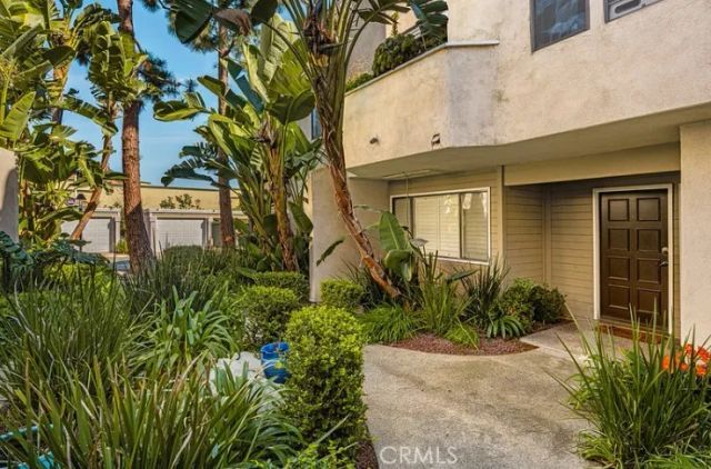 421 Bryson Springs, Costa Mesa, CA 92627