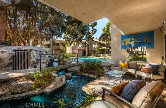 421 Bryson Springs, Costa Mesa, CA 92627