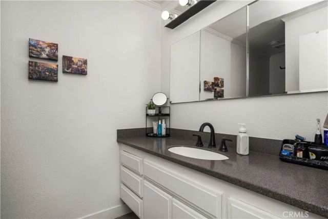 421 Bryson Springs, Costa Mesa, CA 92627