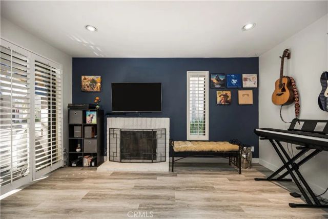 421 Bryson Springs, Costa Mesa, CA 92627