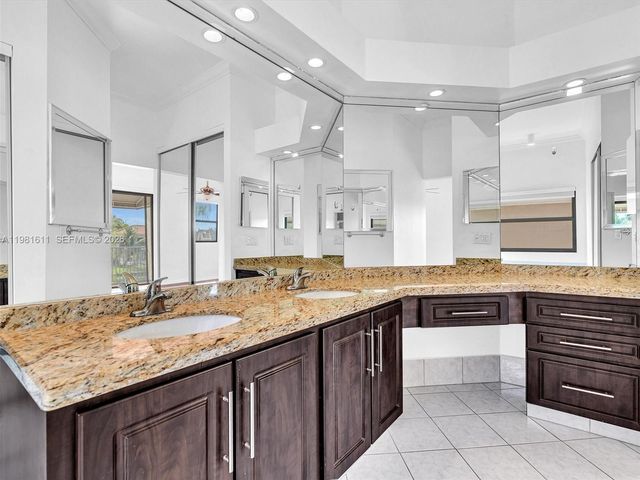 1460 NW 104th Ave, Plantation, FL 33322