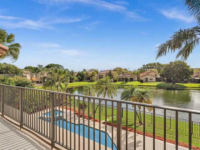 1460 NW 104th Ave, Plantation, FL 33322