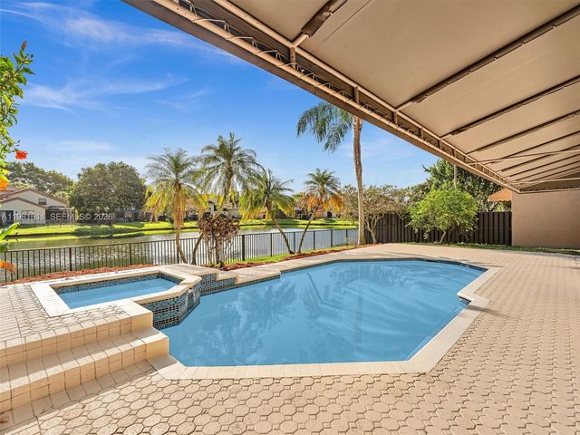 1460 NW 104th Ave, Plantation, FL 33322