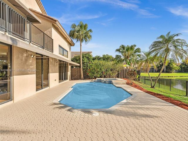 1460 NW 104th Ave, Plantation, FL 33322