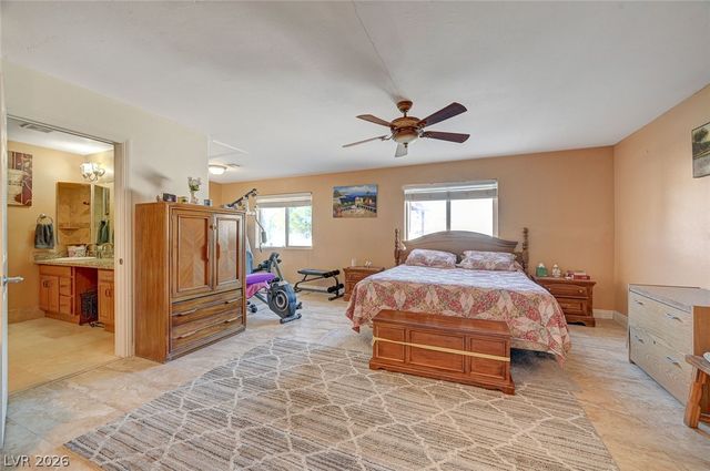 4424 Shady Hollow Avenue, North Las Vegas, NV 89031