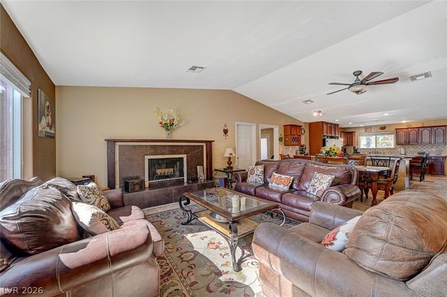 4424 Shady Hollow Avenue, North Las Vegas, NV 89031