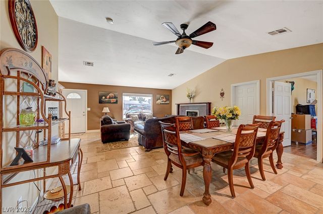 4424 Shady Hollow Avenue, North Las Vegas, NV 89031